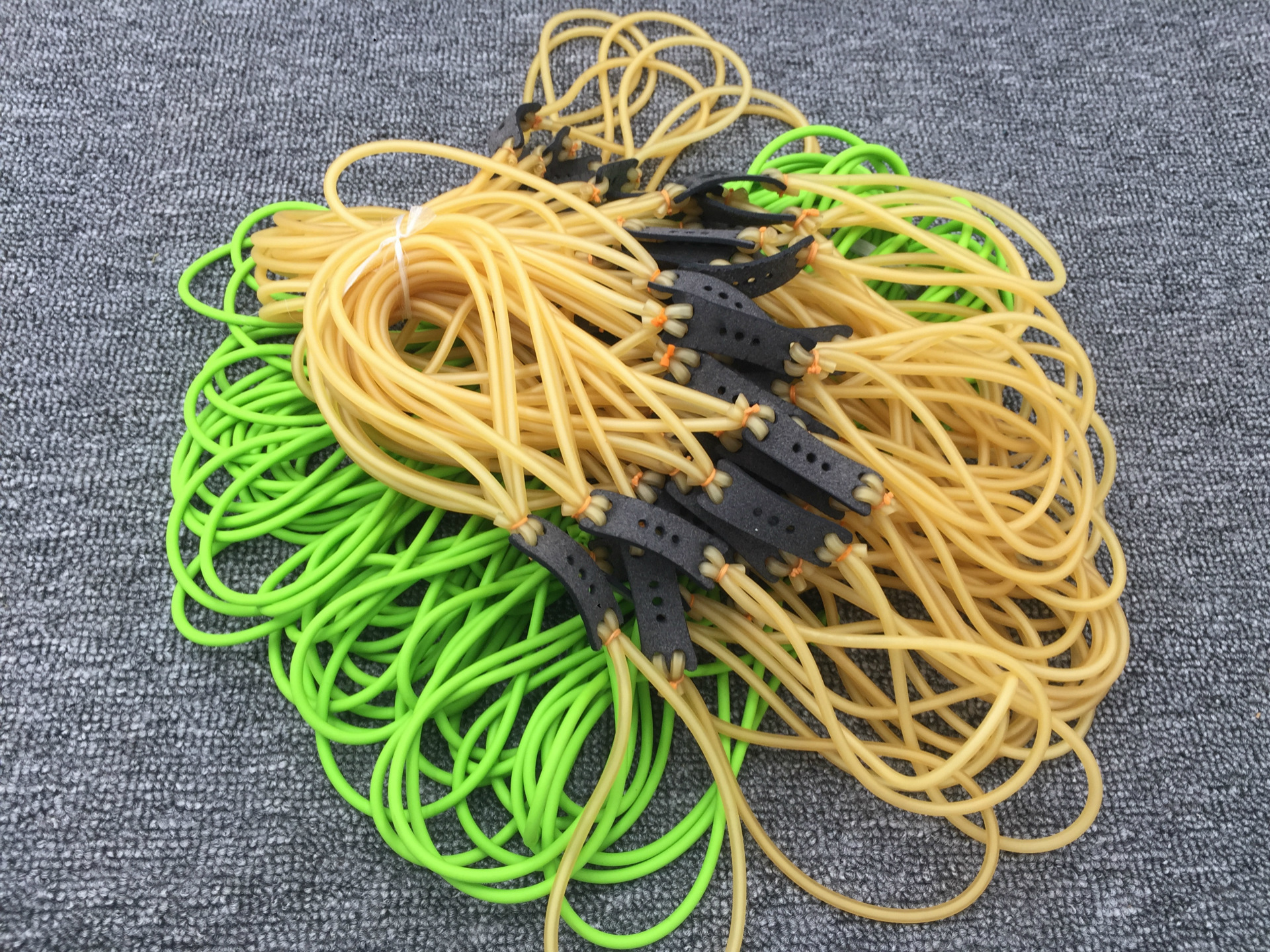 2040 传统皮筋组 四股皮筋组 乳胶管 双面超纤皮兜 弹弓用皮筋