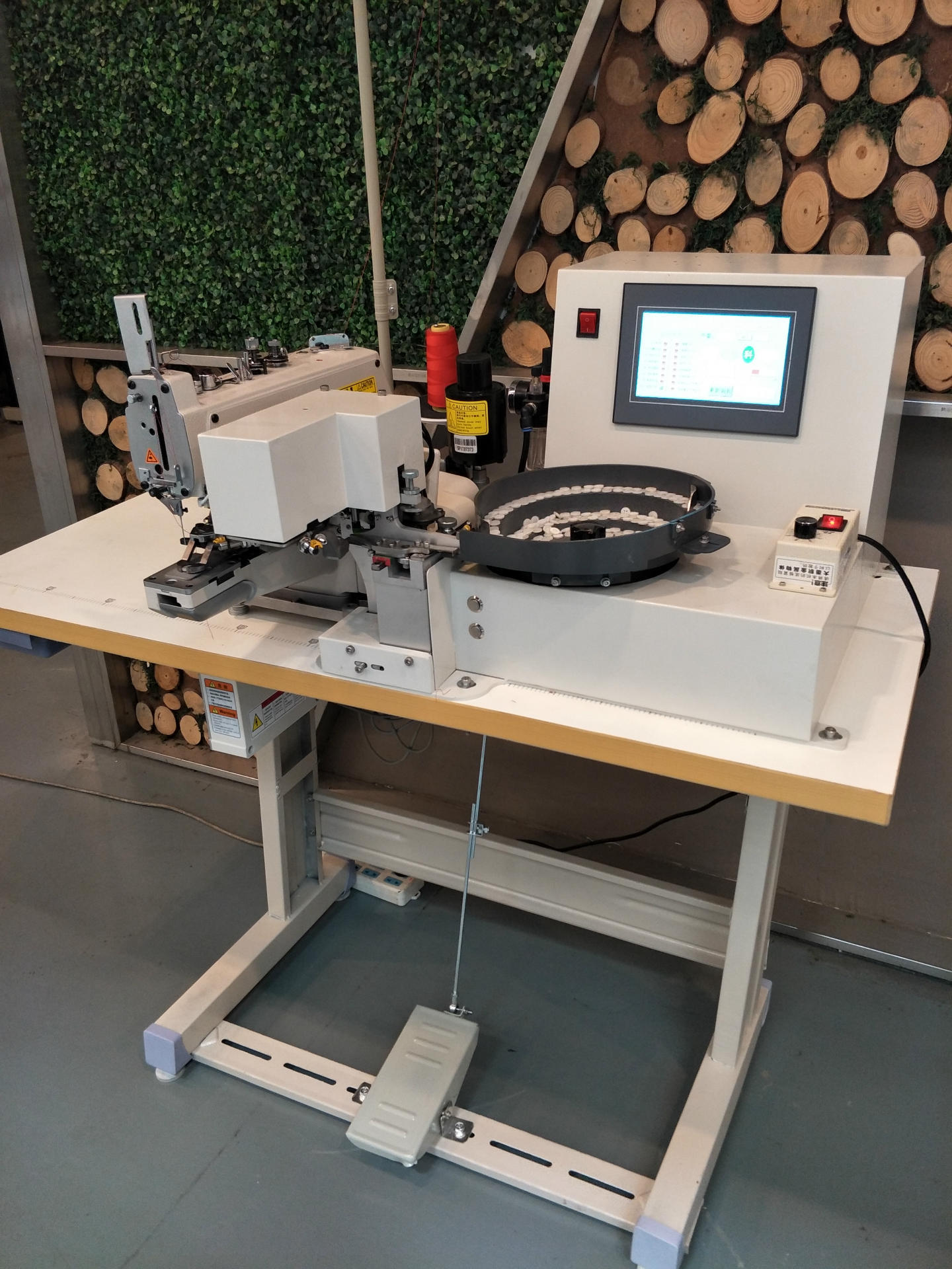 电脑订扣机_自动送扣订扣机衬衣钮扣机373钉扣机钉钮机扣子缝 - 阿里