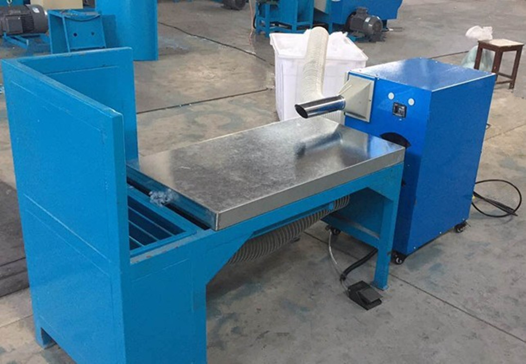 江苏厂家小型枕芯填充机 玩具pp棉枕芯靠垫充棉机 化纤纺织机器