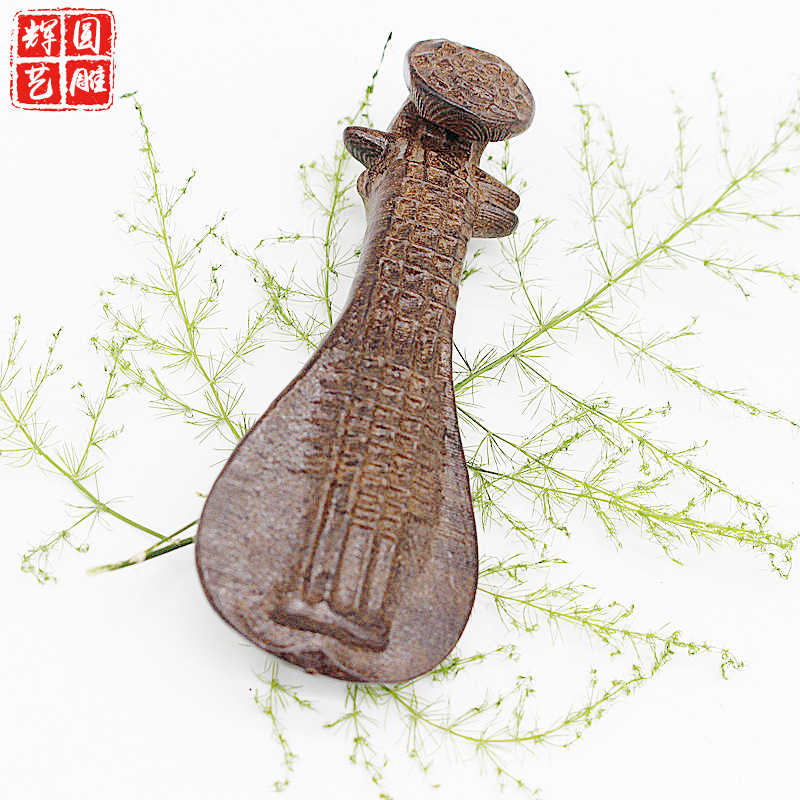 原木越南黑檀沉香手把件 民族风琵琶琴摆件雕刻文玩手工艺品批发