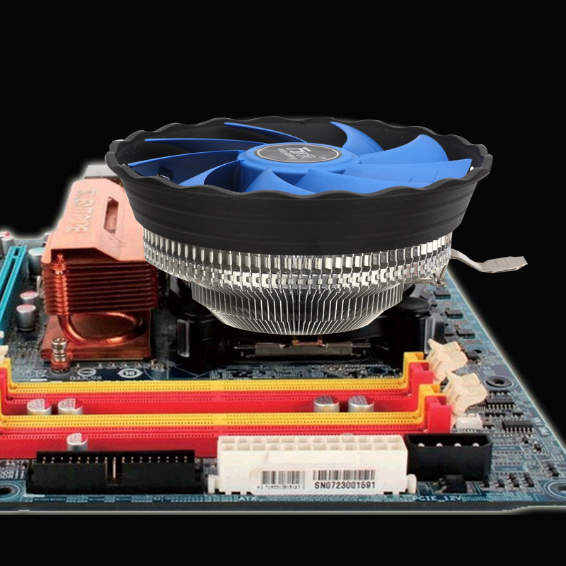 电脑主板大风扇大图04