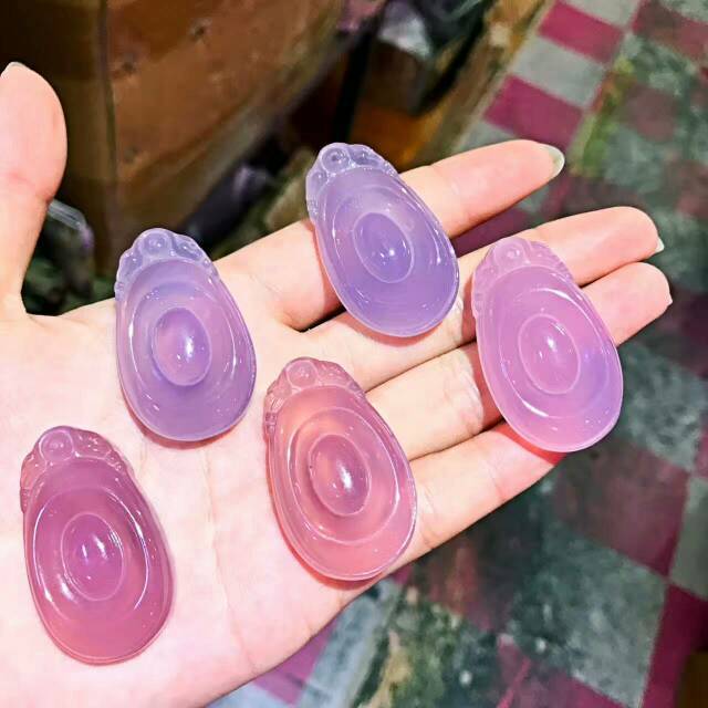 冰花芙蓉玉玉髓紫罗兰两色如意吊坠,时尚简约批发