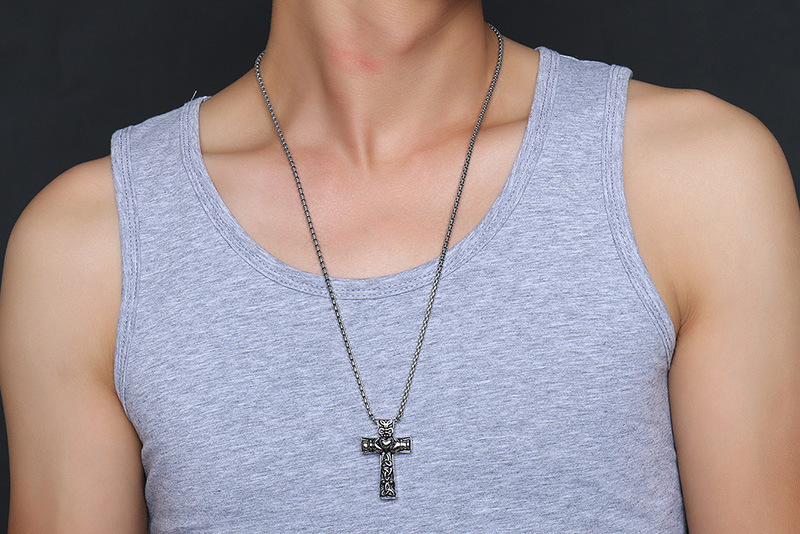 欧美风流行饰品 40mm不锈钢克拉达十字架吊坠 男士吊坠pn-849s