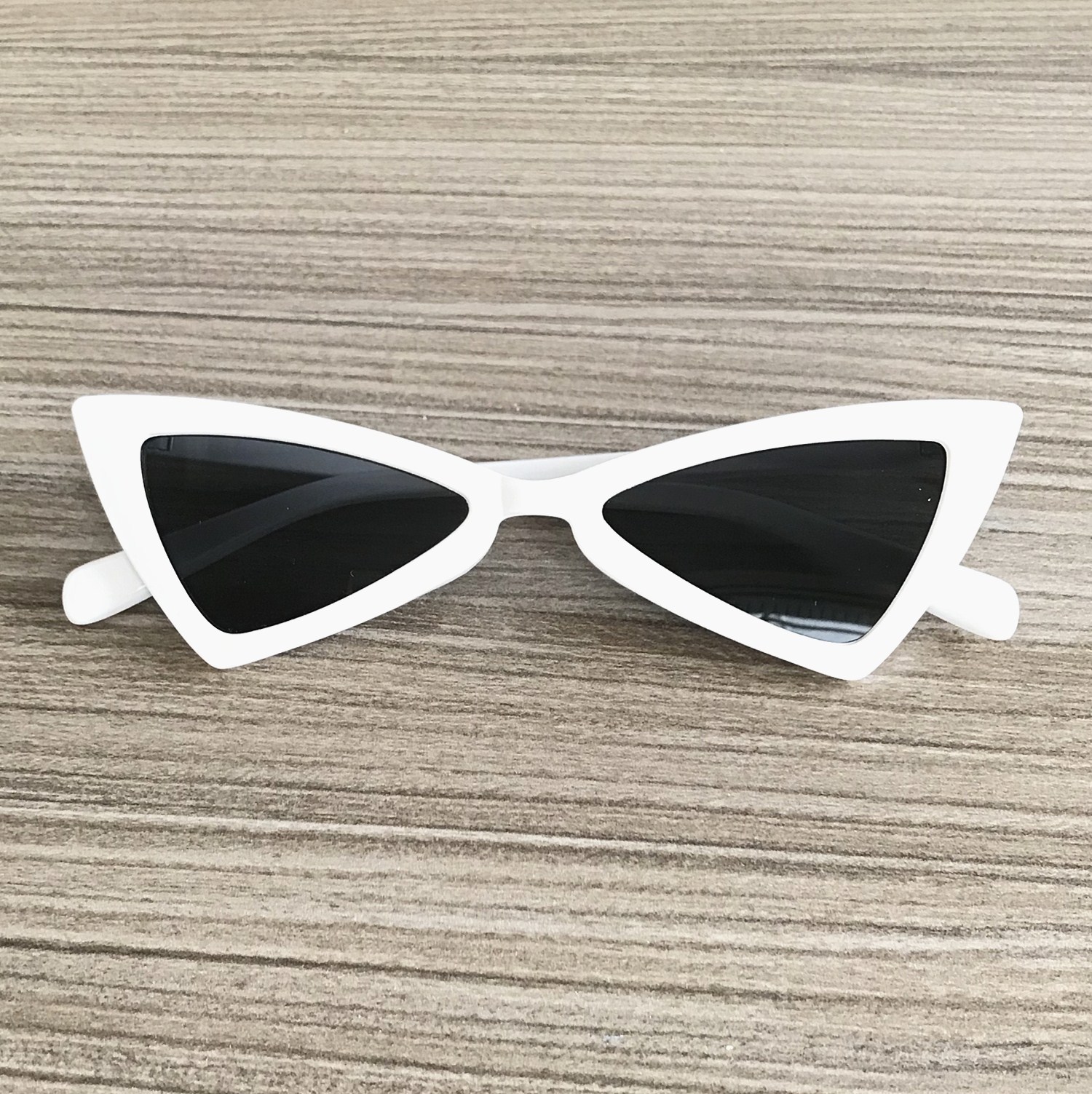 2018新款蝴蝶太阳镜 明星网红同款三角猫眼眼镜 金属铰链新品热卖