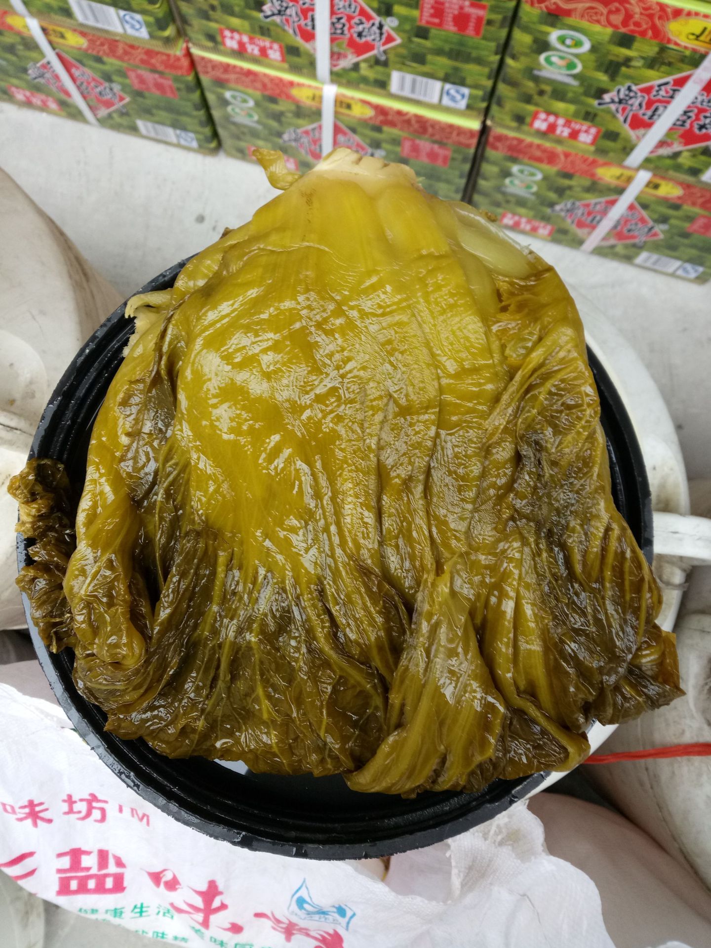 厂家60斤四川泡菜坛子泡酸菜酒店酸菜鱼酸菜米线散装酱腌菜批发