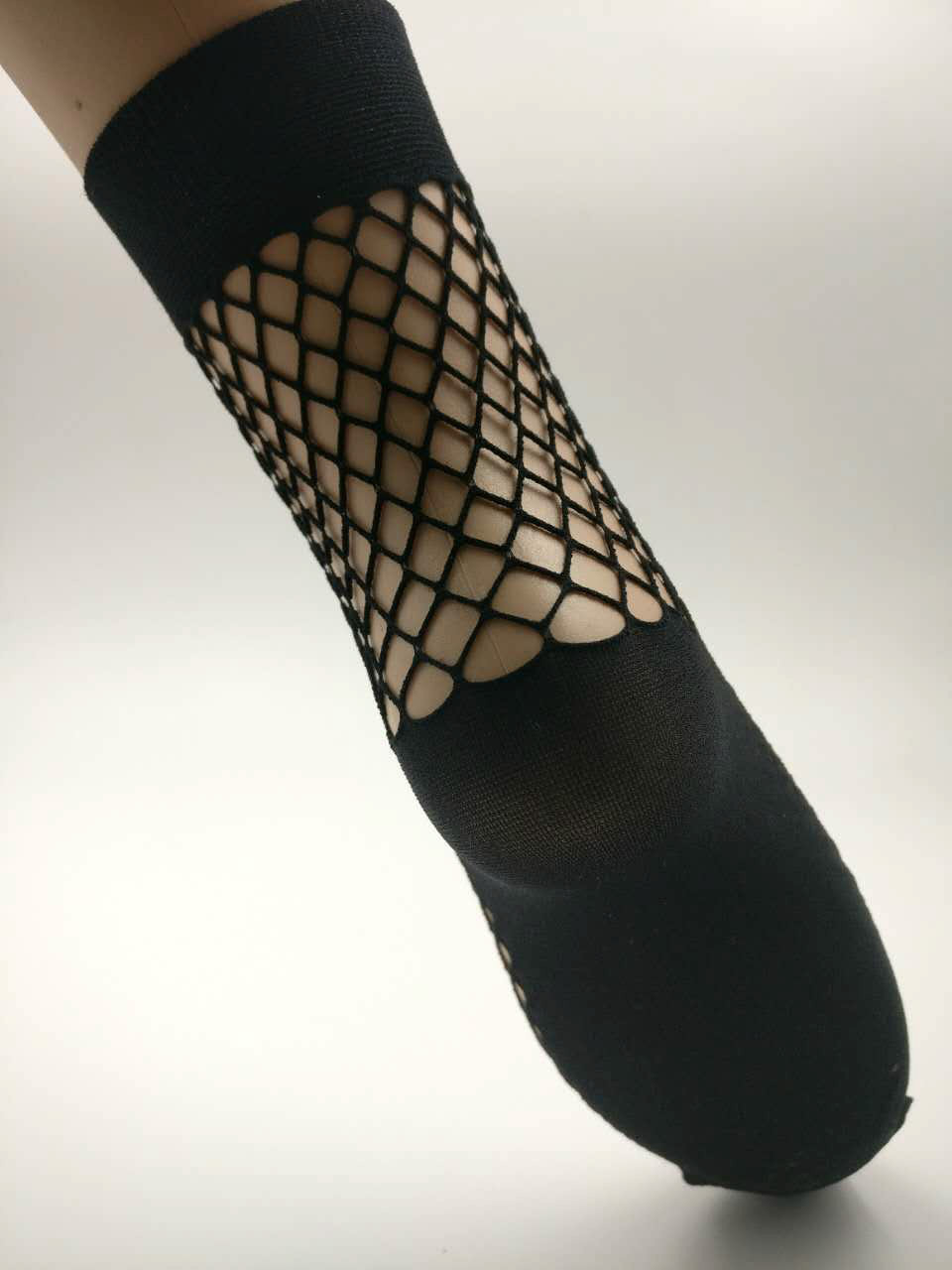 短筒成人渔网袜 夏秋季薄款渔网袜全网眼袜子透气舒适半网眼袜子