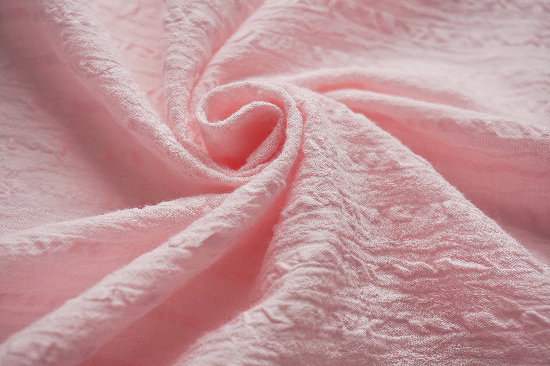 全棉绉布面料 连衣裙染色透气日韩纹理感皱服装面料现货工厂批发