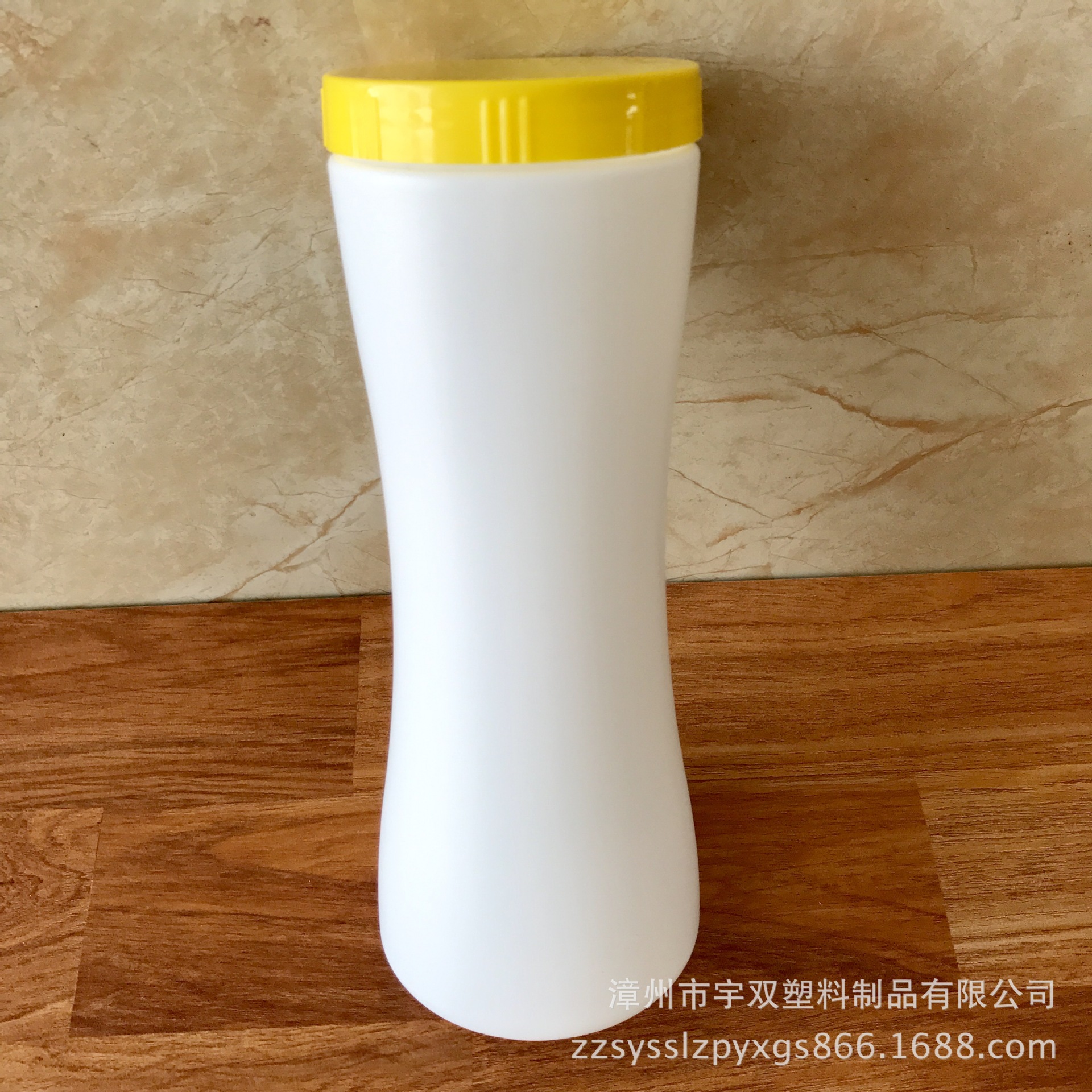 厂家加工注塑件吹塑加工玩具塑料件加工pp塑料瓶瓶子泡芙瓶