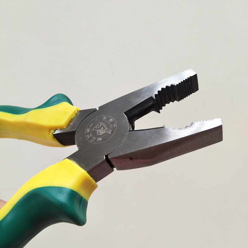 正东五金工具8寸钢丝钳 工业级手动钳子 省力平口多功能老虎钳