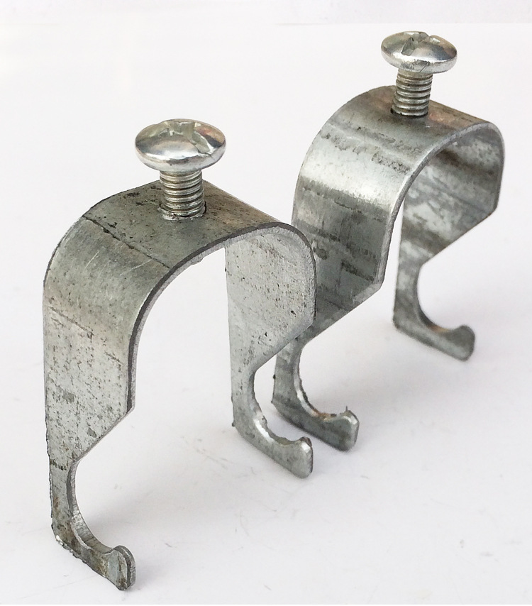 厂家直销金属镀锌卡箍 吊挂钩铁皮u型龙骨卡 丝杆管卡kbg龙骨卡