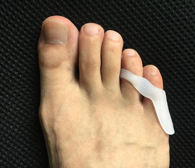 小脚趾双环拇外翻矫正器valguspro小脚趾垫