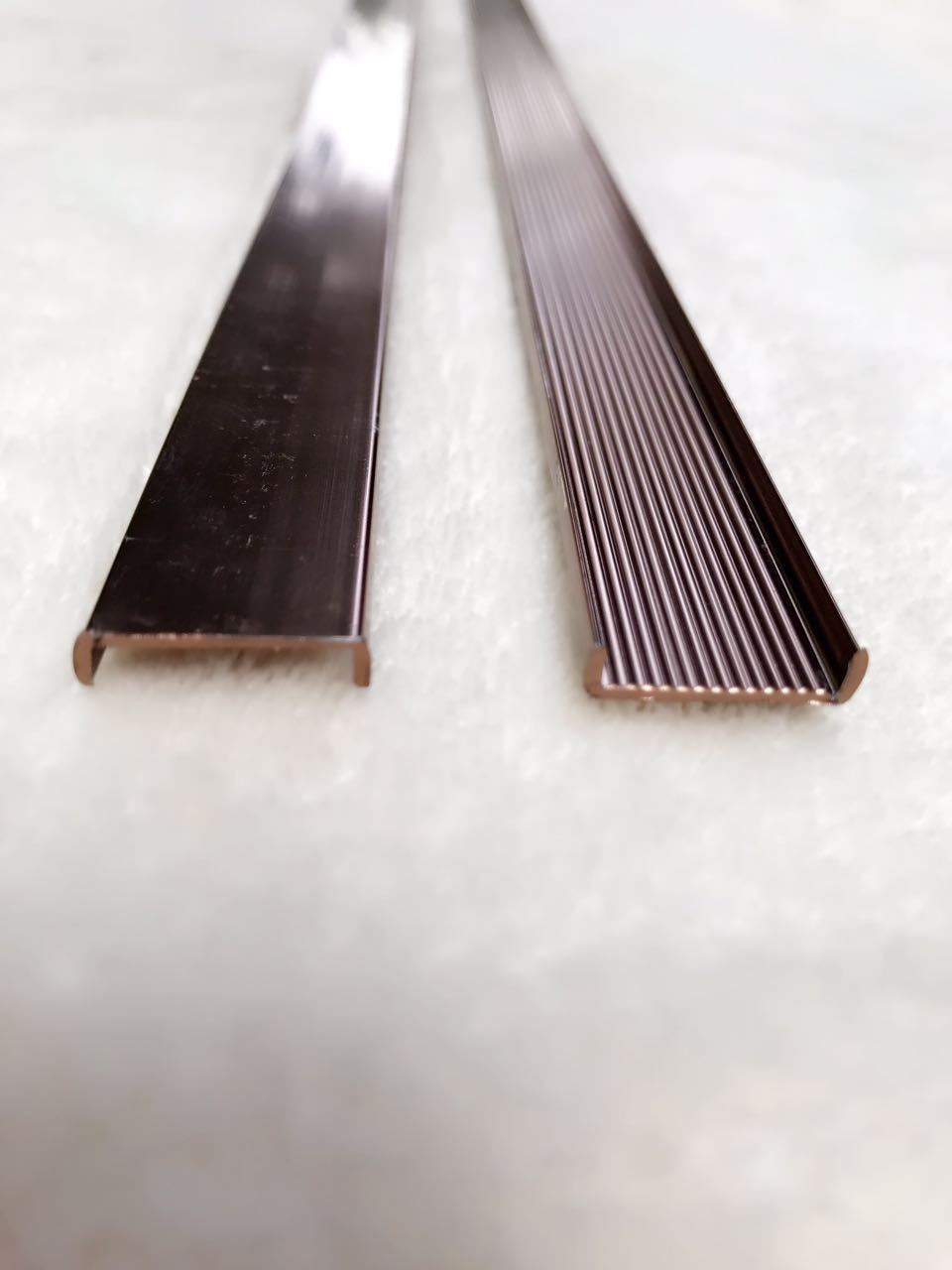 香槟金金色铝合金u型封边条橱柜包边条扣条免漆板铝封边条促销