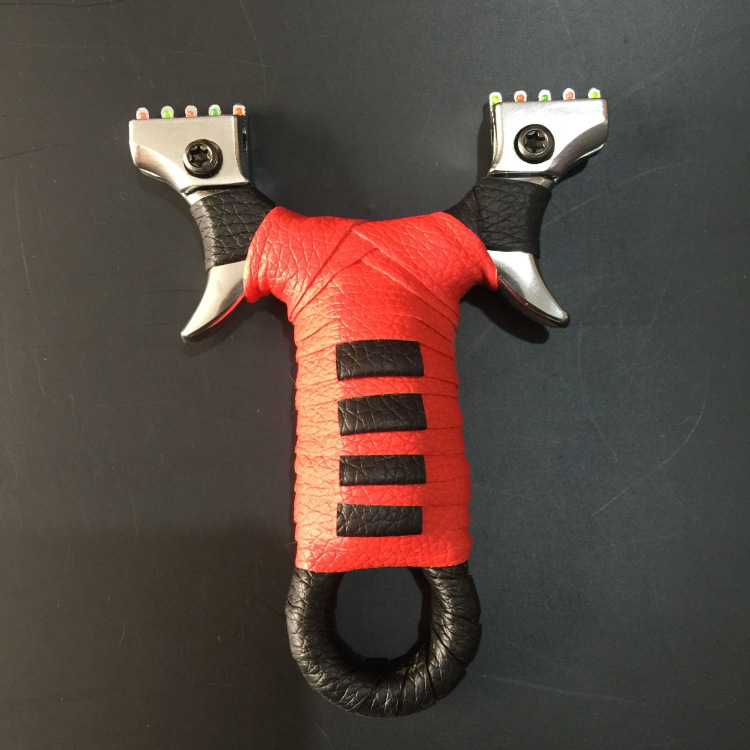 藏羚羊弹弓缠皮羊弹弓厂家直销弹弓户外竞技