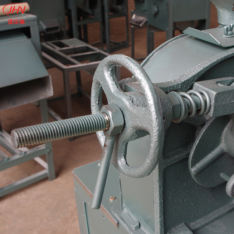 厂家供应家用水稻谷剥壳机碾米机商用砻谷机脱壳机脱谷机糙米机