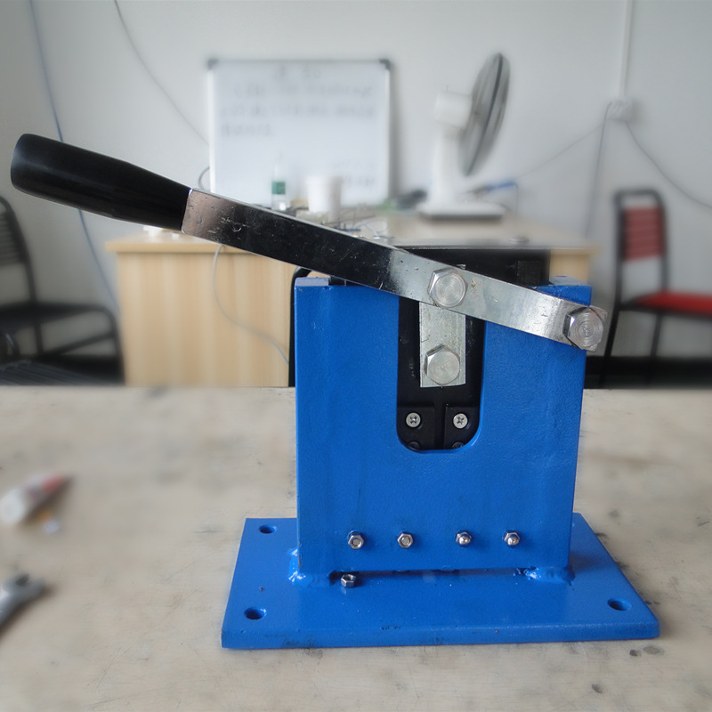 纯铝管压尾机 手动铝管封尾机 铝管折尾机 手压折叠压尾机