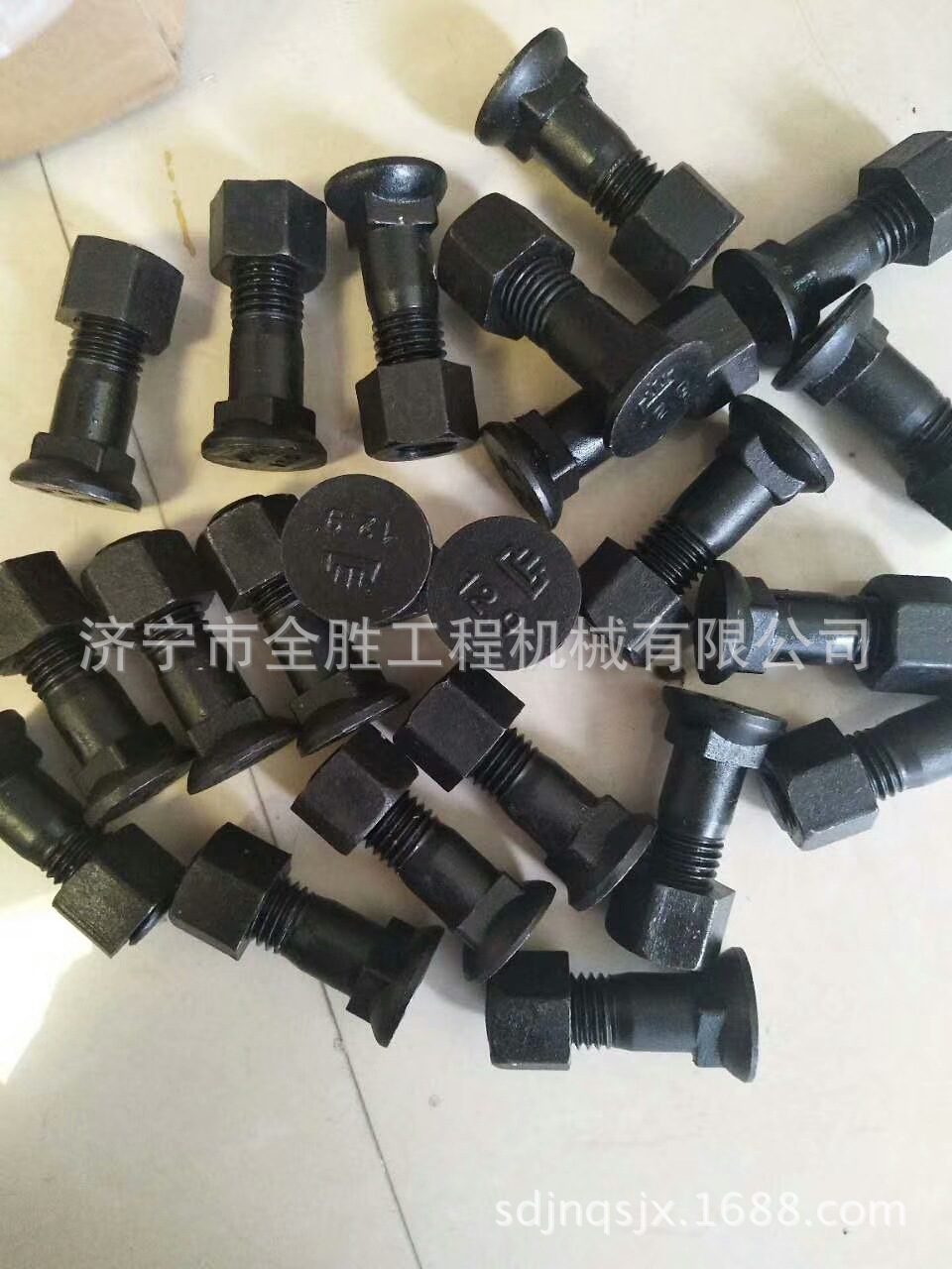 mmexport1512556625096