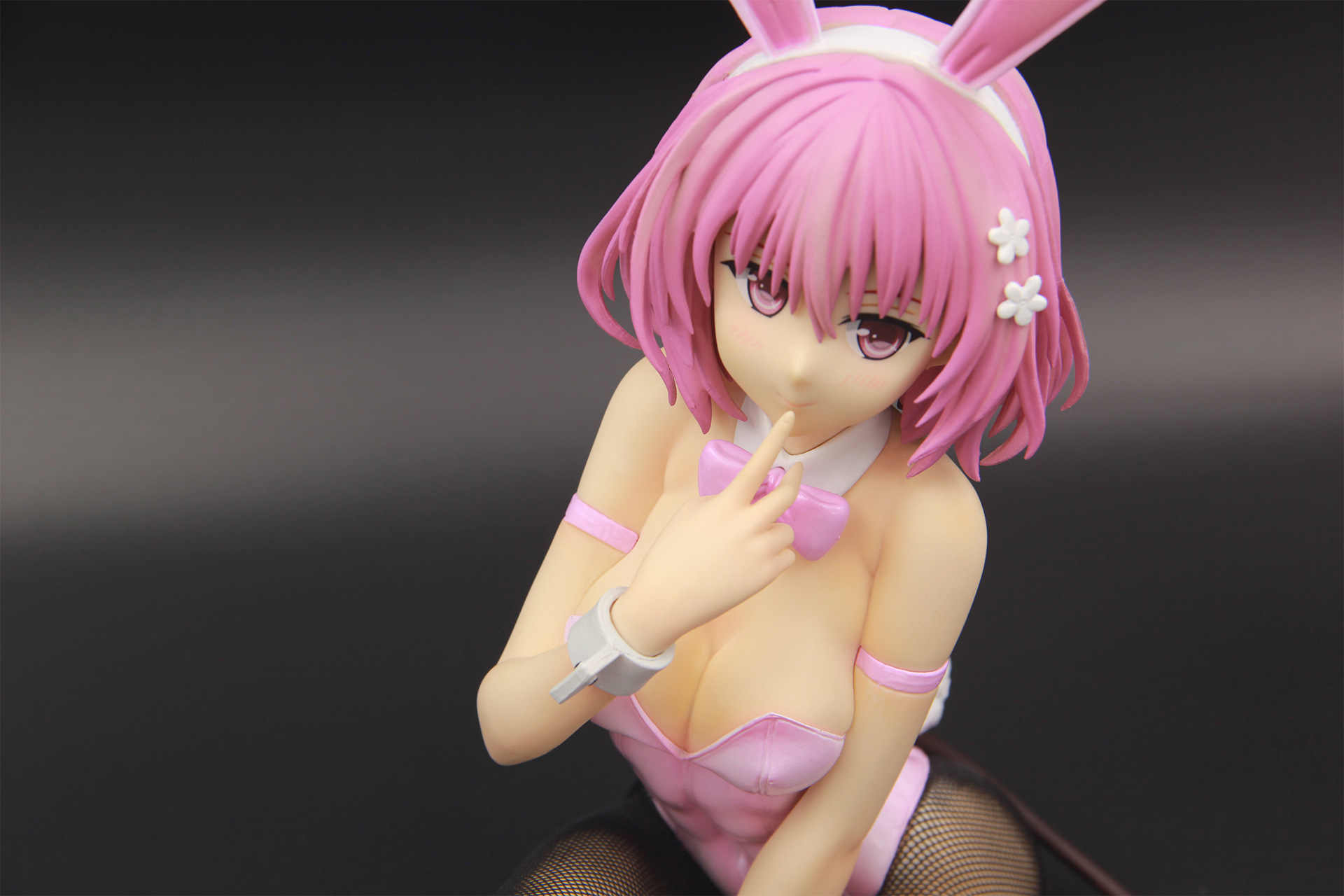 梦梦 贝莉雅 freeing to love 金色之暗 兔女郎ver. 手办