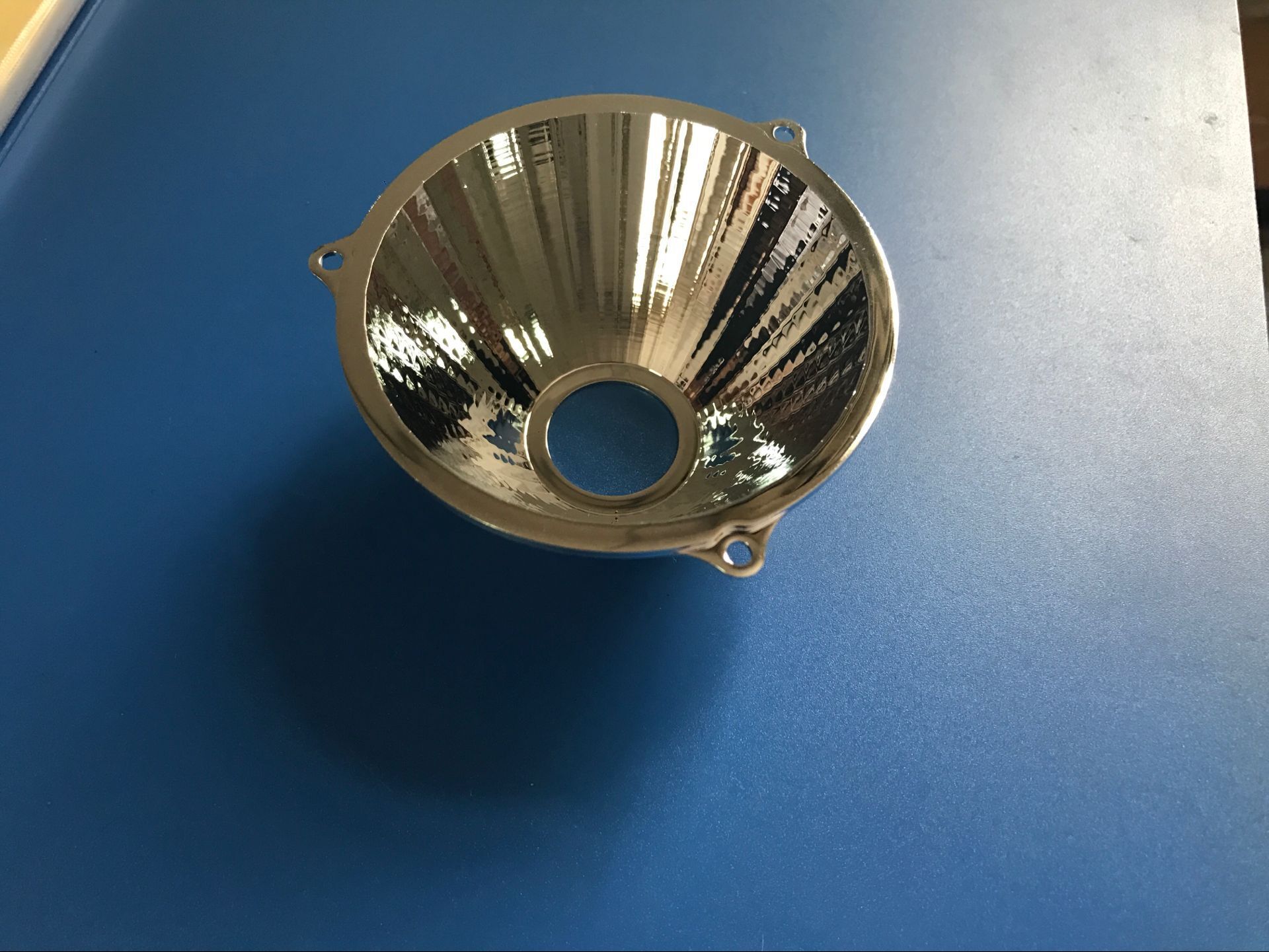 12度反光杯    车灯光杯    配透镜小角度反光杯  镀铝反光罩子