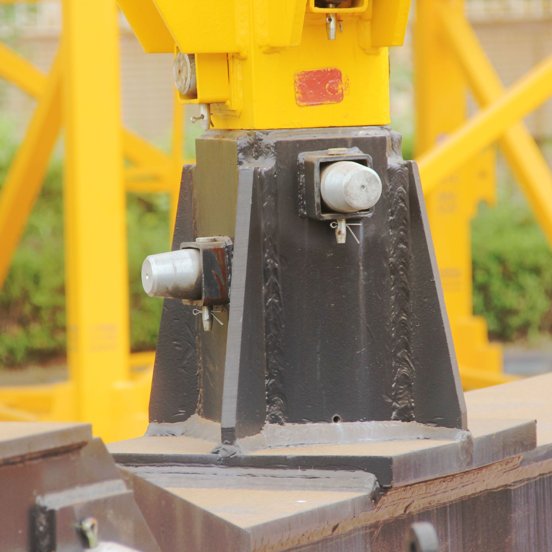 山东鸿达塔吊 qtz315