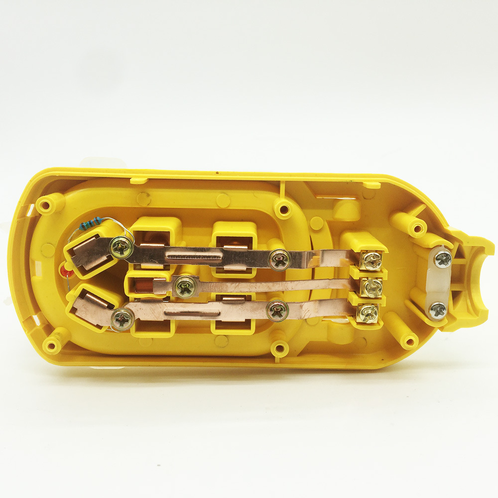 信达泰防溅水插座无线户外防雨淋接线板工地插排 工程多功能插板