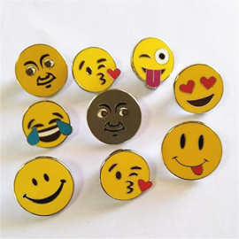 厂家定制表情包胸章笑脸表情包多款表情包金属徽章现模定做工艺品