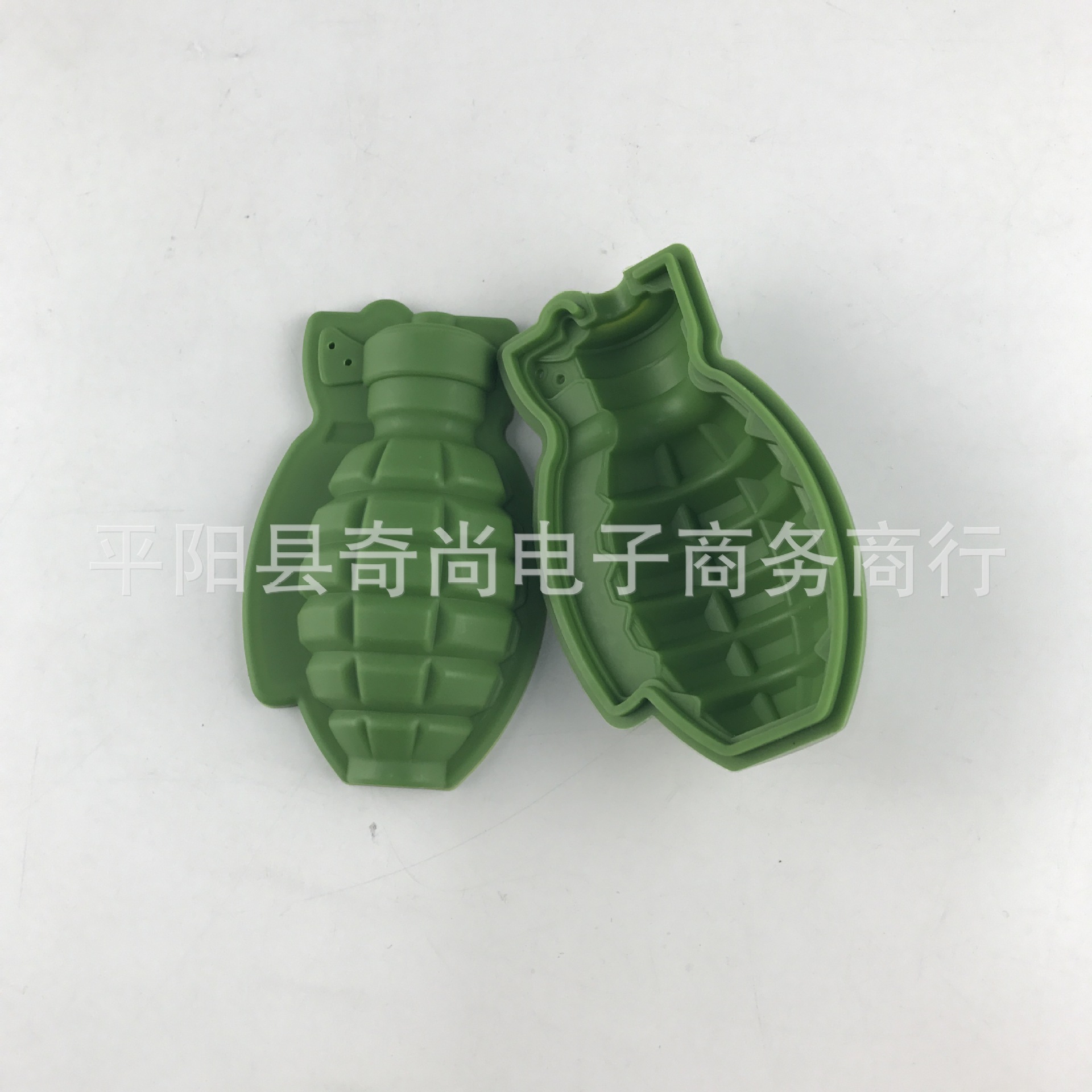 手榴弹蛋糕模 硅胶烘焙模具 硅胶冰格模具