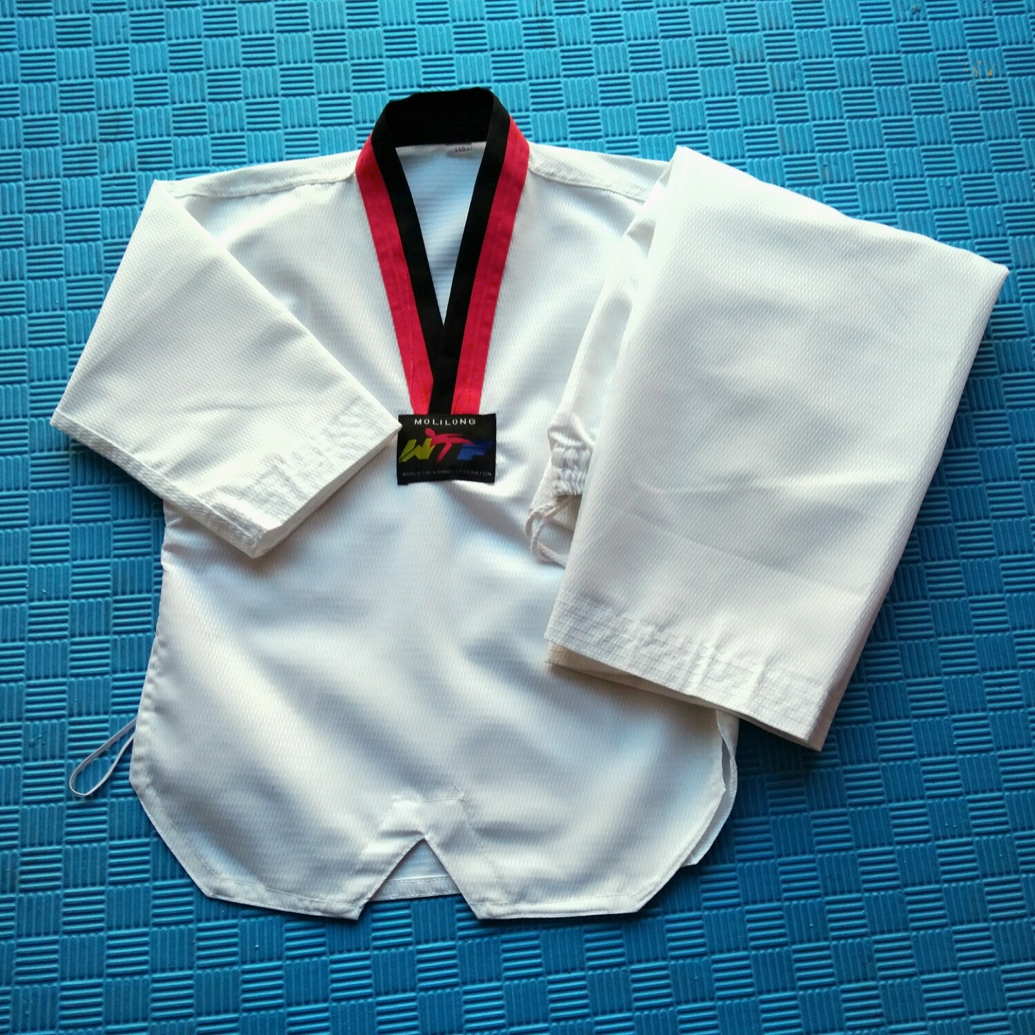 利俊体育批发纯棉涤棉跆拳道服成人儿童武术训练春夏秋冬长短袖可