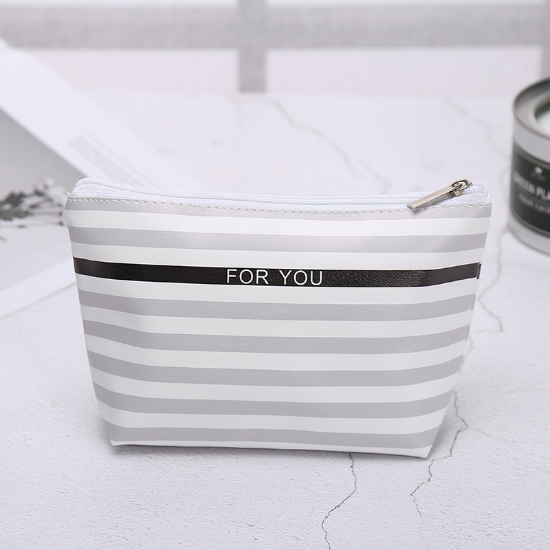 Gift Customized Women's PU Leather Handbag Fashionable Cosmetic Bag Outdoor Travel Cosmetics Buggy Bag in Stock Wholesale