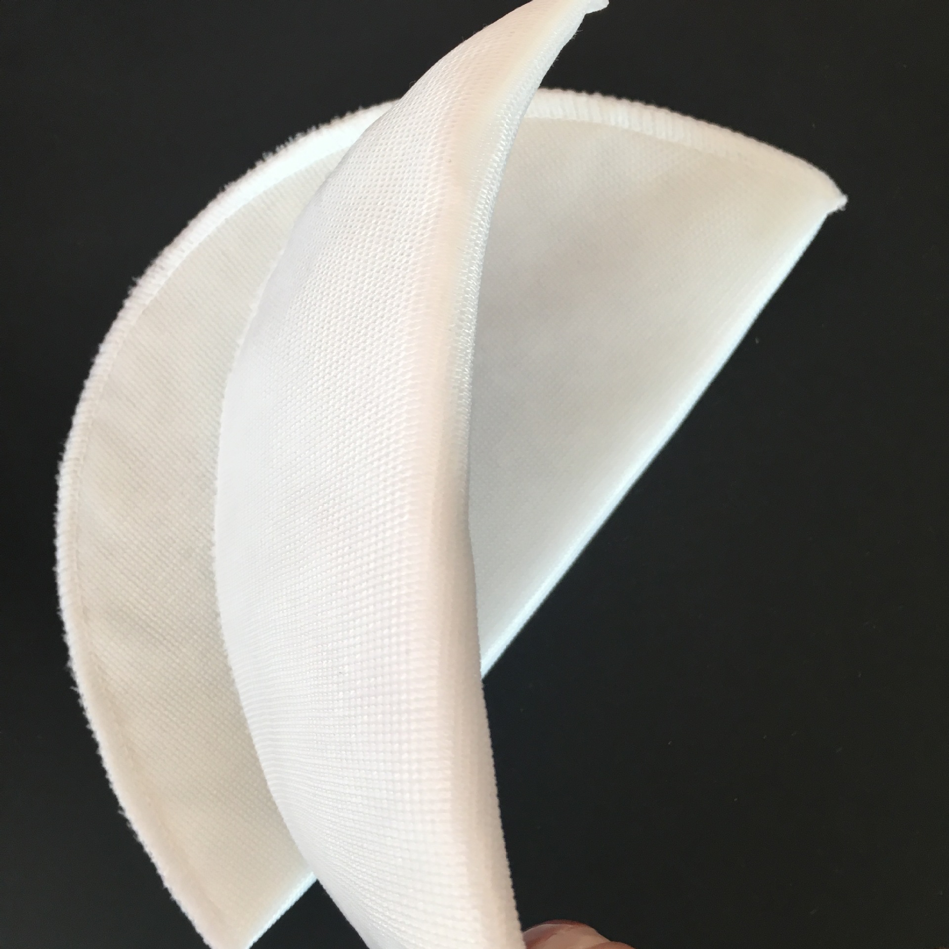 包布垫肩 服装垫肩 经编布包棉垫肩 优质垫肩 厂家直销 量大从优