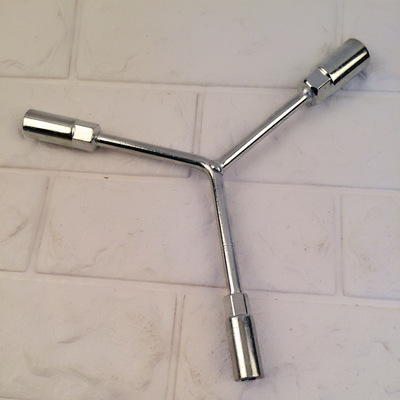 不锈钢三叉扳手 手动五金y型套筒扳手 三叉套筒扳手 5元店货源