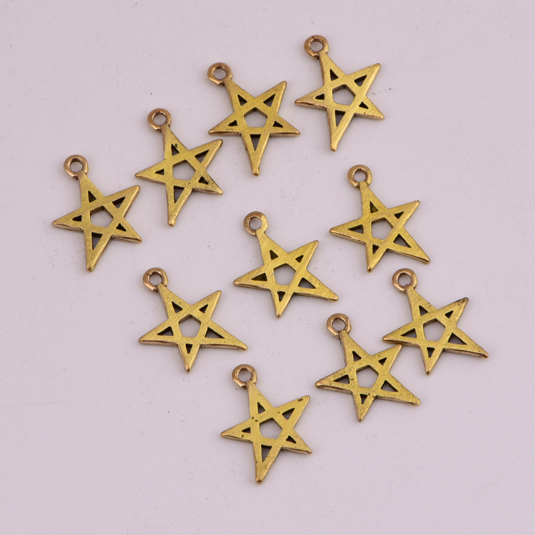 diy饰品铜配件13mm空心异形五角星平面一吊挂件镂空星星吊坠7925