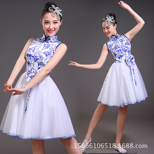 新款青花瓷大合唱演出服古筝表演民乐古典舞蹈时尚舞台服装女短裙