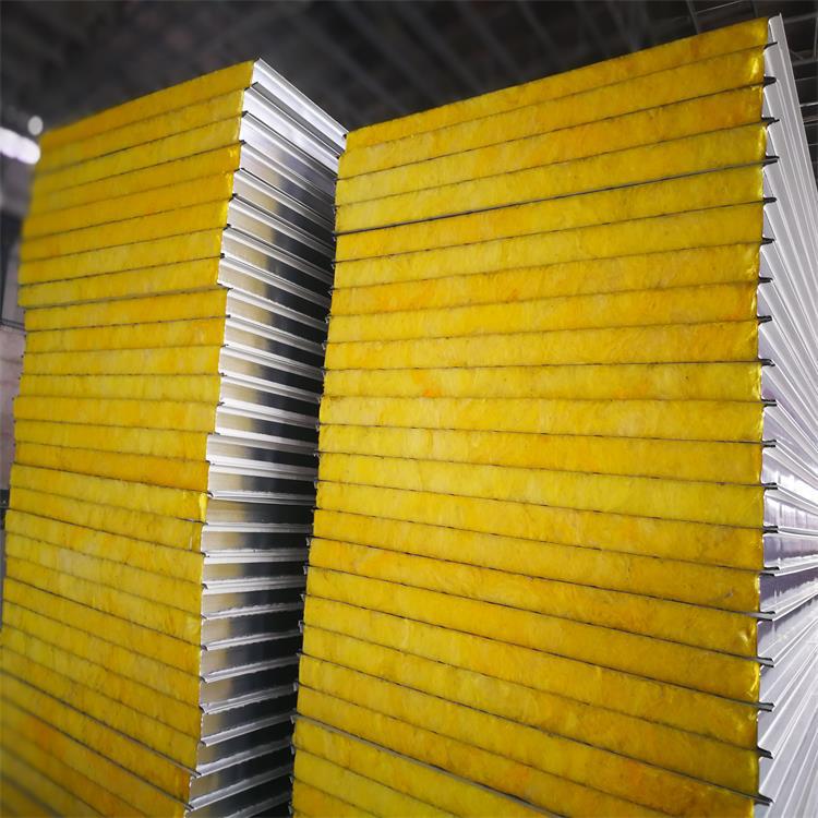 厂家 玻璃棉夹心板 彩钢夹芯板价格 防火板 隔热板 包送货