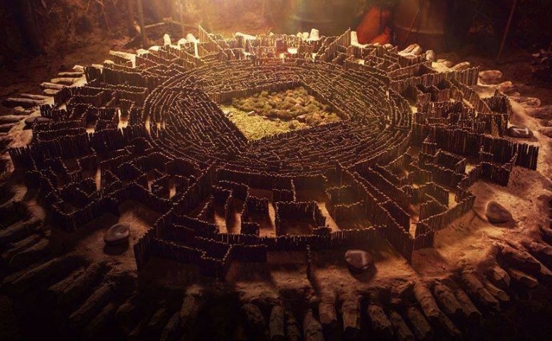 速卖通热卖影视饰品 移动迷宫八卦钥匙项链吊坠毛衣链 厂家直销