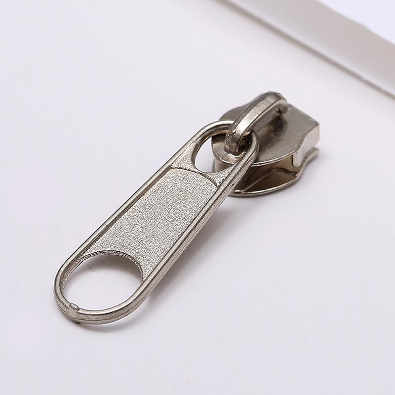 产地货源 10号尼龙拉头 10#电白拉链头 10号锌合金长板头拉链头