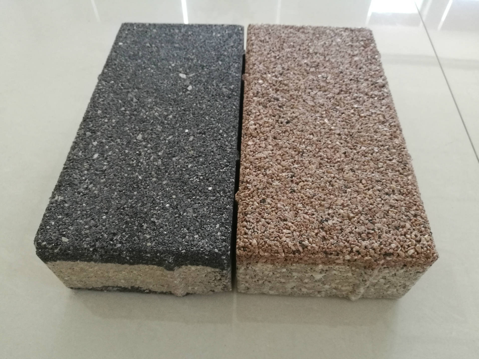 陶瓷透水砖 透水便道砖市政人行道透水砖价格城市渗水海绵砖