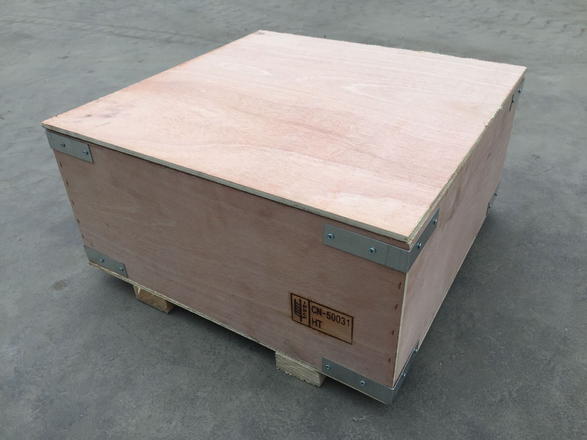 木托盘定制可出口,实木除害处理,化工厂电子厂高效托盘出货-阿里巴巴