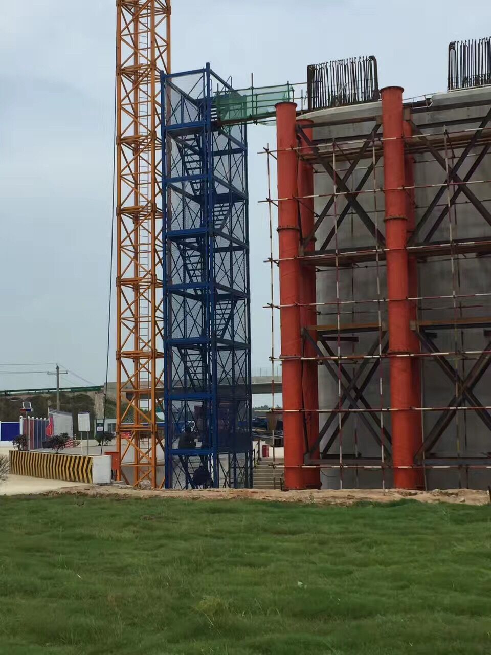安全梯笼 地铁基坑施工安全通道 高铁桥墩施工安全通道