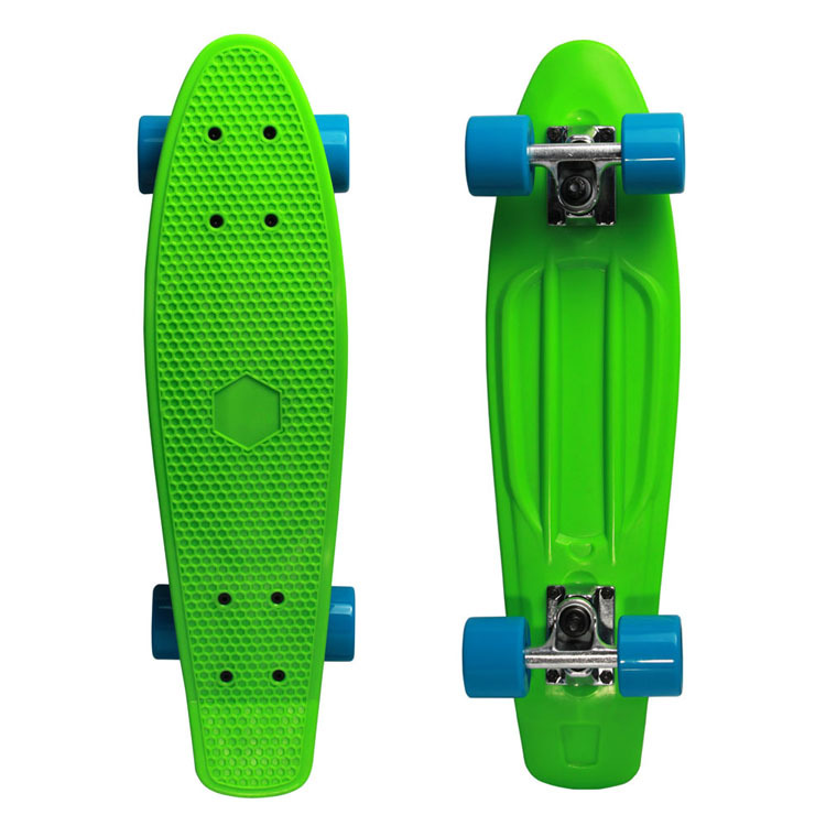 新款香蕉小鱼板滑板迷你儿童四轮小滑板代步塑料多色skateboard s