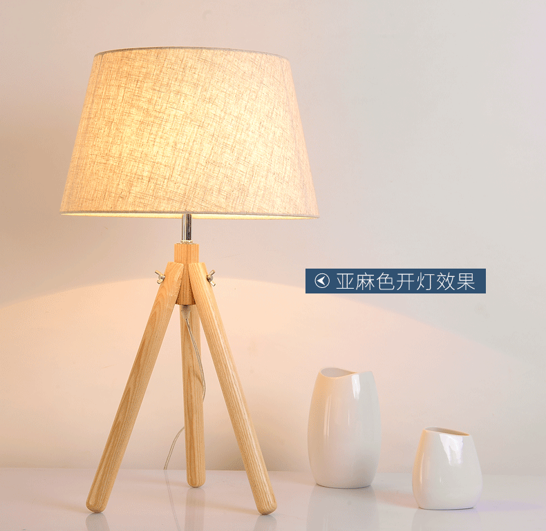 led实木质灯书房卧室床头原木艺温馨阅读灯 北欧三脚架台灯批发
