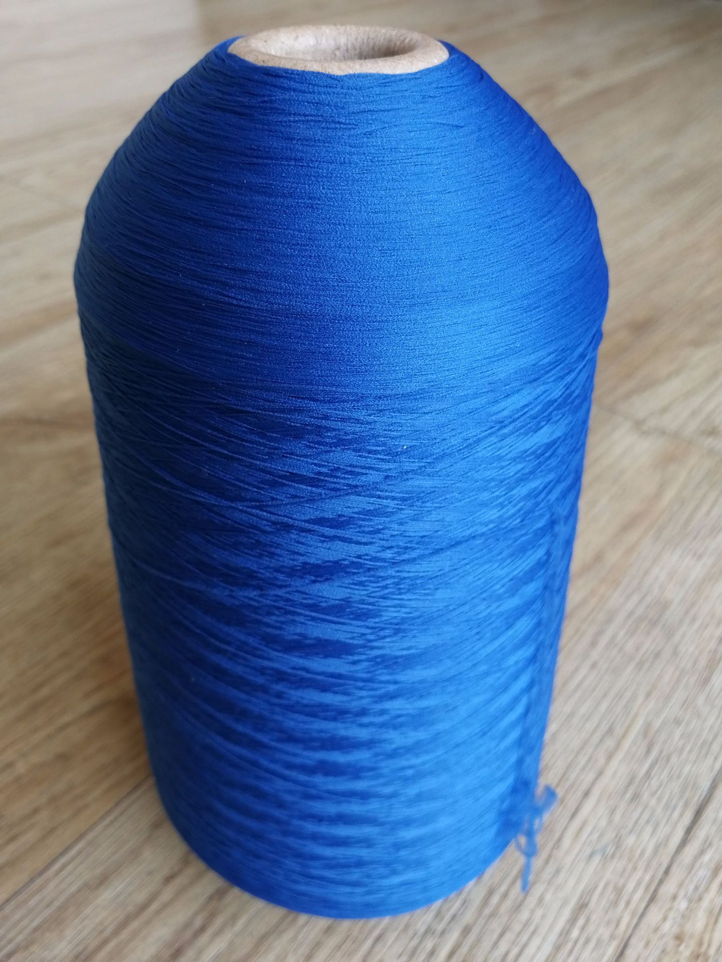 现货销售有色锦纶高弹丝尼龙化纤纱线 色纱锦纶高弹丝缝纫线