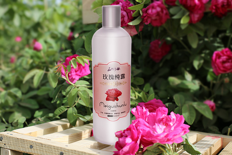新疆和田沙漠玫瑰纯露,大马士革玫瑰花水,工艺大锅蒸馏