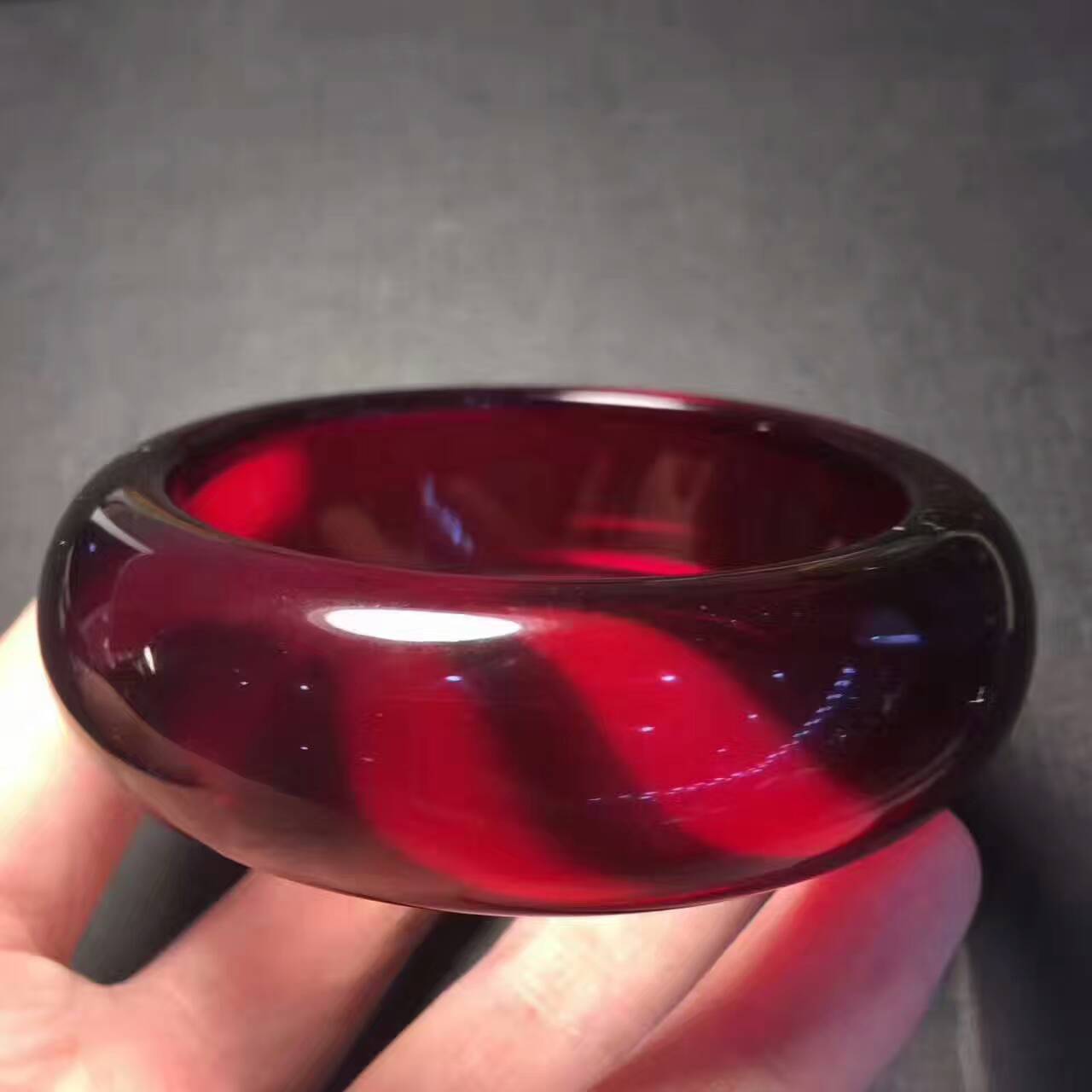 波兰蜜蜡手镯女 红血珀手镯圈口54-62mm