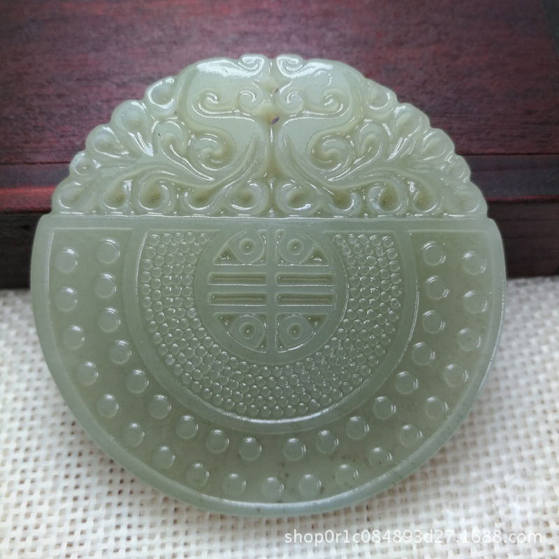 天然和田玉青白玉 双龙祝寿圆牌挂件吊坠 精雕仿古镂空玉牌配饰