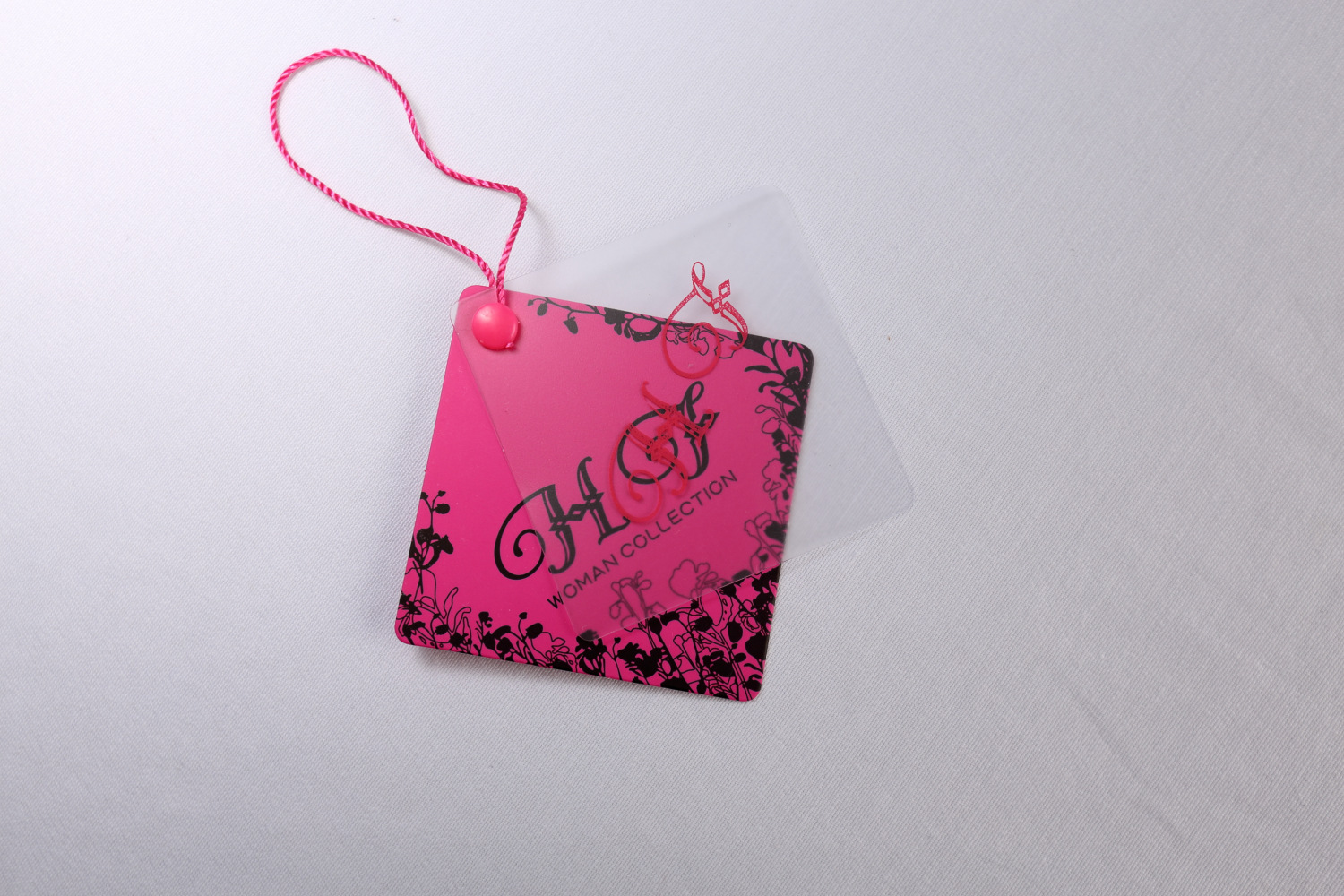 厂家定做服装吊牌 塑料吊牌印刷 pvc吊牌定制 通用吊牌设计生产