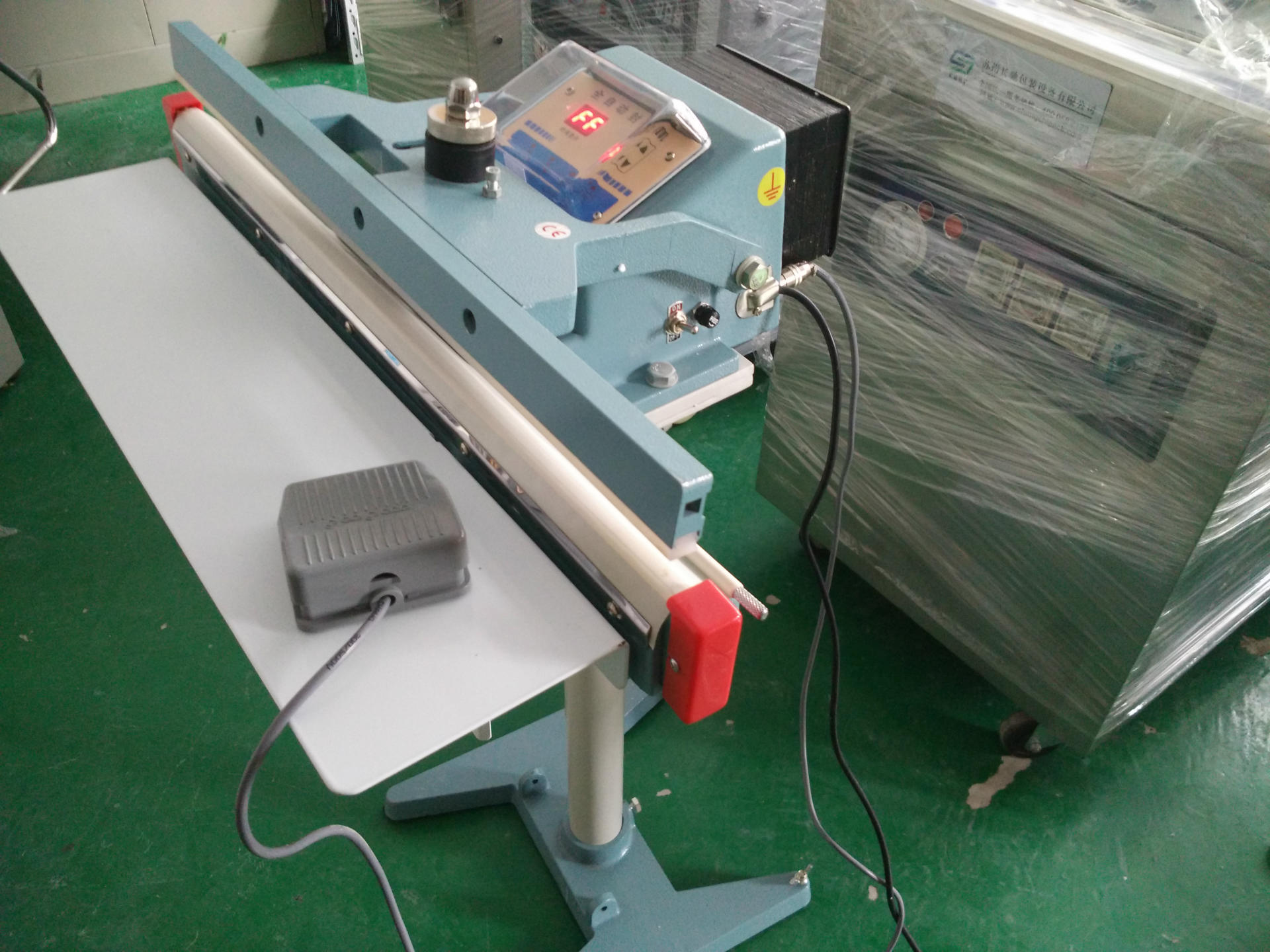 350 脚踏式铝架式封口机 电磁铁封口机 脚踏式封口机 l立式封口机