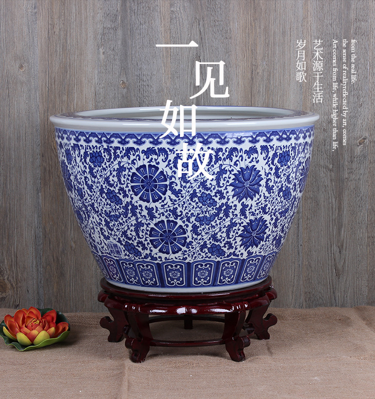 景德镇陶瓷鱼缸批发 青花瓷缠枝莲大号陶瓷荷花缸花盆阳台装饰品