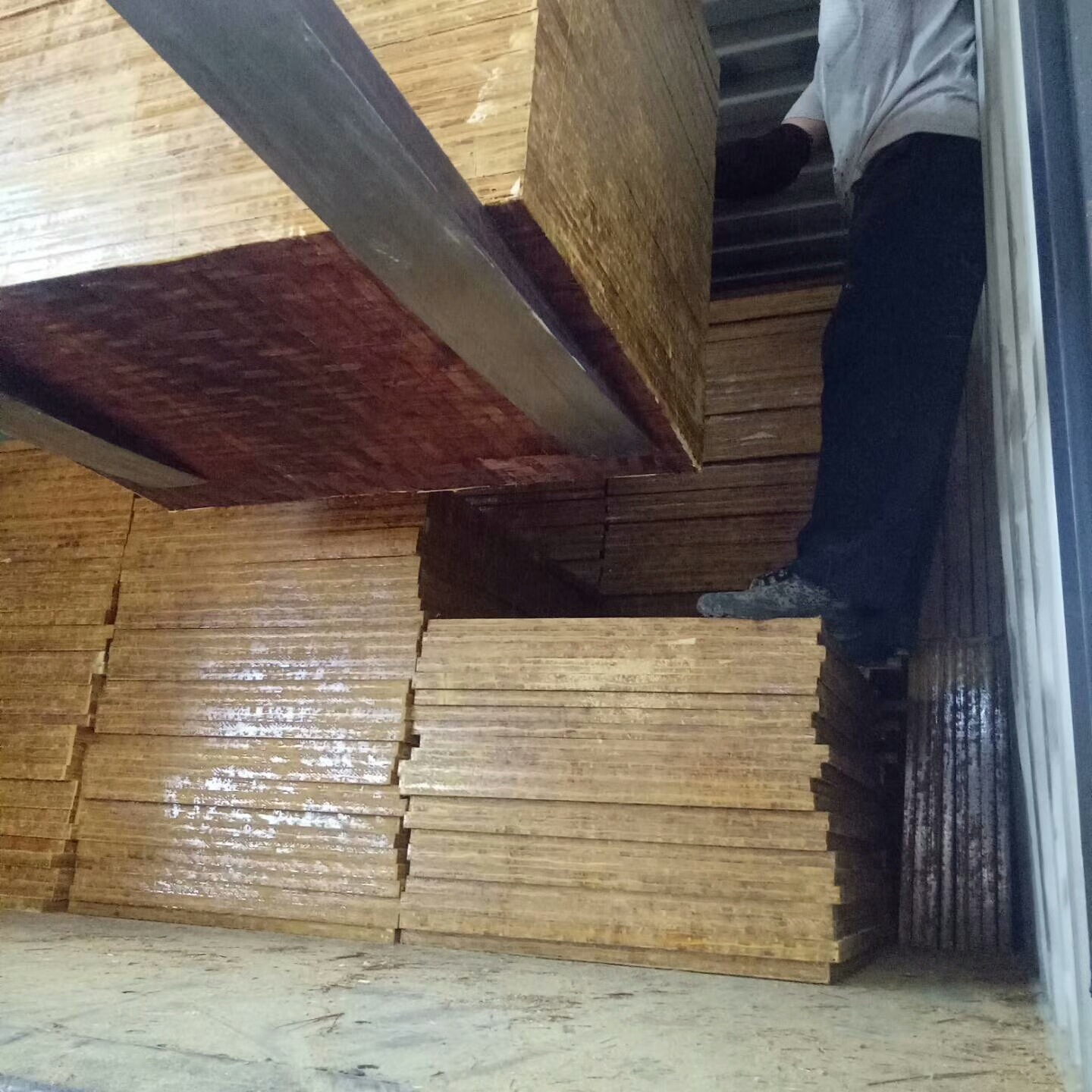 供应免烧砖机竹胶板 pvc水泥砖机托板 空心砖机托板