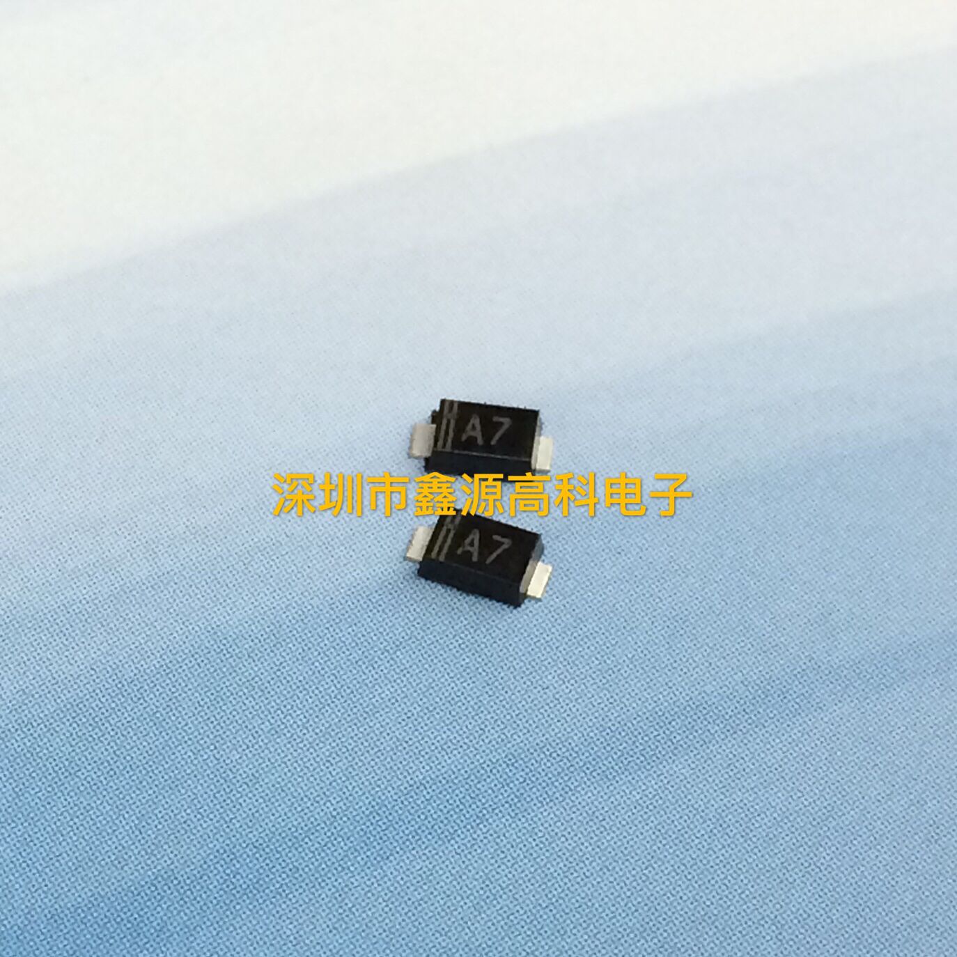 a7贴片超薄整流二极管 1n4007( a7)sod-123fl 1206体积 丝印a7