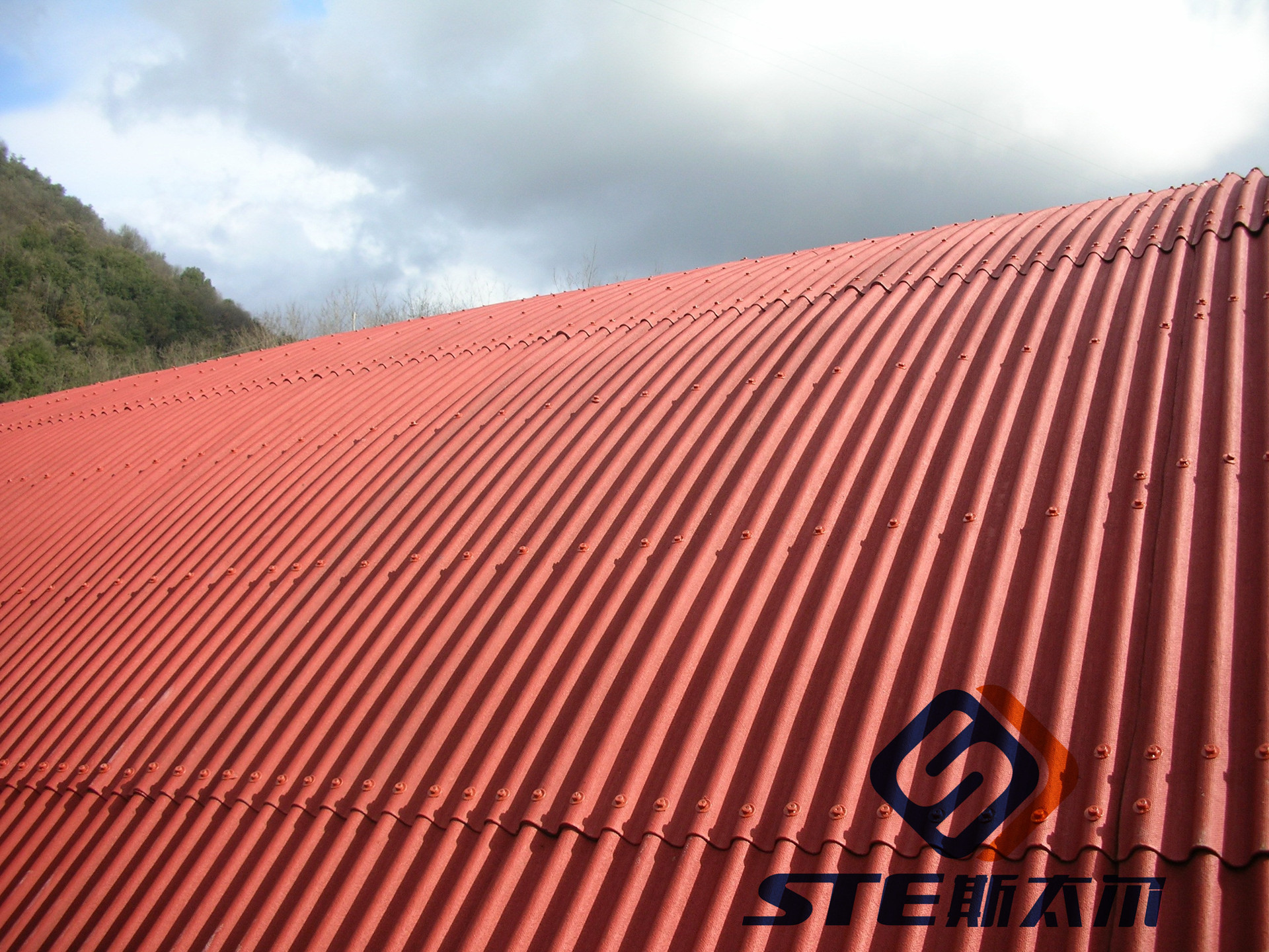 厂家供应 陶感波形瓦 彩色波形沥青瓦 颜色可定制